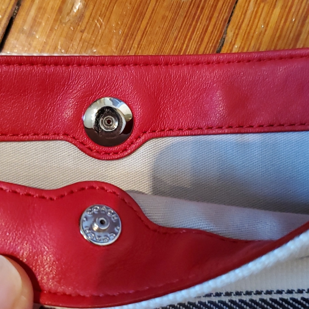 Coach Saint James Crossbody - Picture 11 of 16